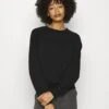 Anna Field Basic CleanCrew Neck Sweatshirt- Sweater - Black -Anna Field 123aa54c262440c7b31f789147f33833