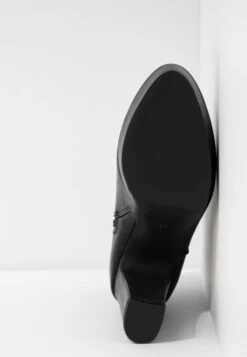 Anna Field Enkellaarsjes Met Hoge Hak - Black 15 Anna Field Enkellaarsjes Met Hoge Hak - Black -Anna Field 332781b121fb435ea8e45b02e32b8ac2