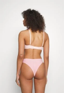 Anna Field 2 Pack - T-Shirt Bh - 402 - Pink_102 - Grey 11 Anna Field 2 Pack - T-Shirt Bh - 402 - Pink_102 - Grey -Anna Field fb9b46fd0224470985699d092d2fb85e